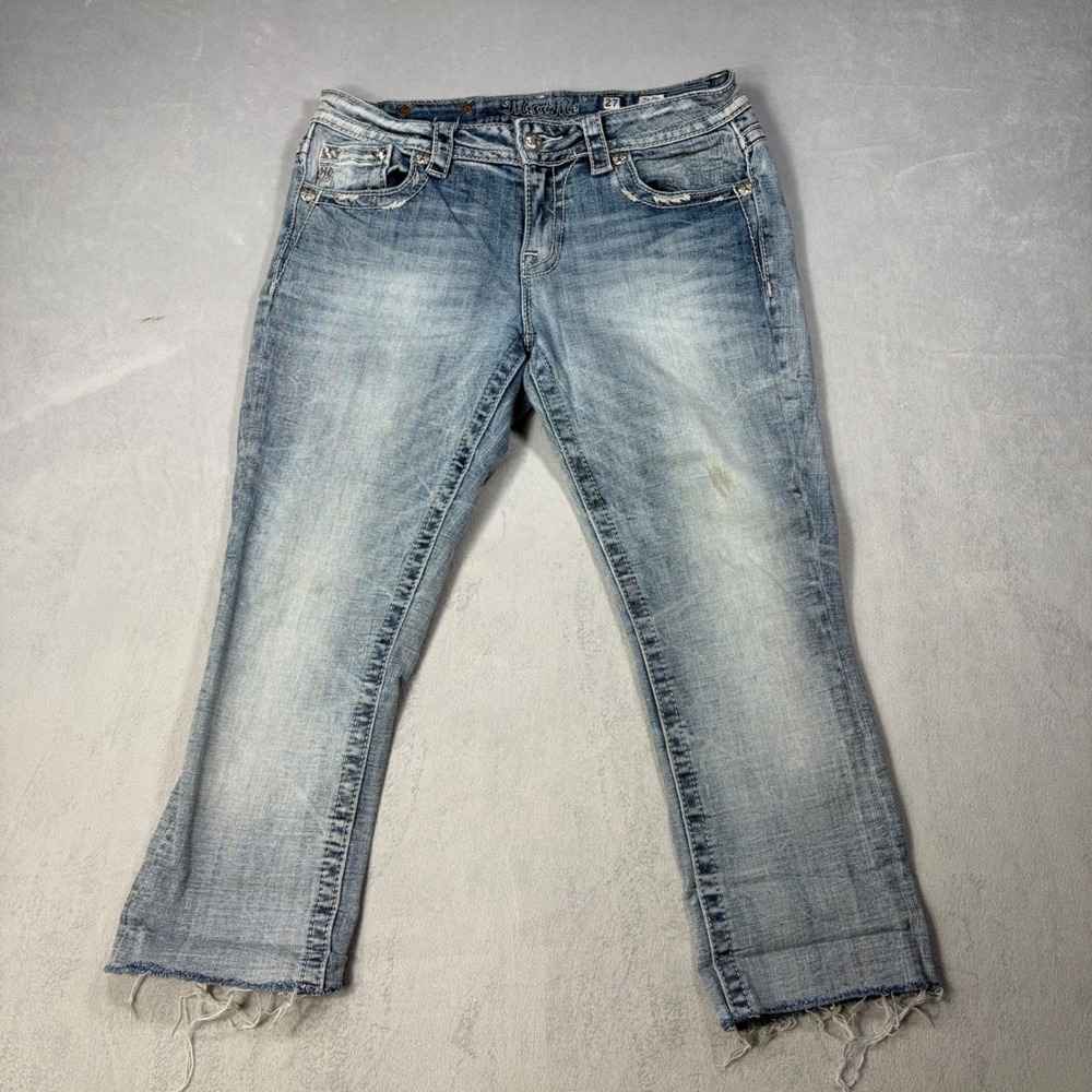 Miss Me Easy Straight Mid Rise Embroidered Jeans women's size 27 Light Wash